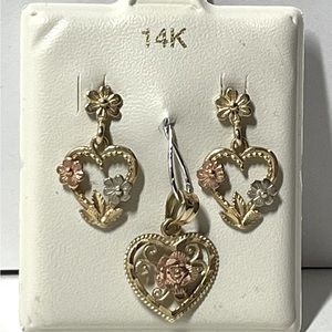 14K gold heart earrings with pendant